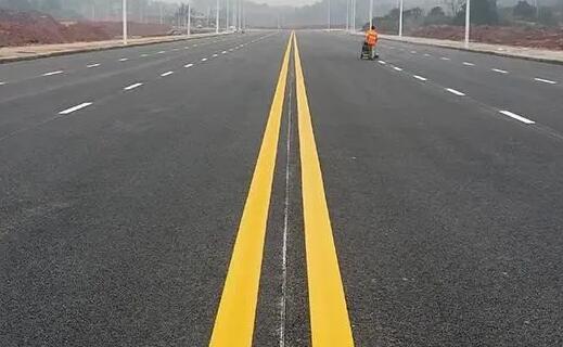 蘇州市政道路標線每米成本價多少錢？江蘇中穎價格合理